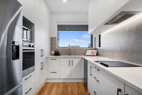 Photo of property in 31 Peihana Road, Hobsonville, Auckland, 0616