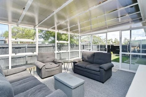 Photo of property in 9 Bonar Place, Woolston, Christchurch, 8062