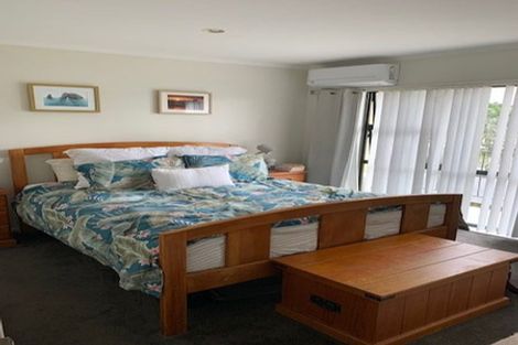 Photo of property in 3/17 Harbour View Road, Te Atatu Peninsula, Auckland, 0610