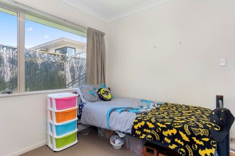 Photo of property in 4b Queen Road, Bellevue, Tauranga, 3110