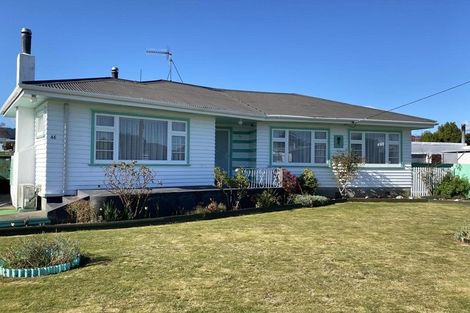 Photo of property in 46 George Street, Levin, 5510