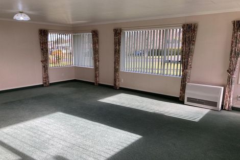 Photo of property in 51 Pembroke Road, Stratford, 4332