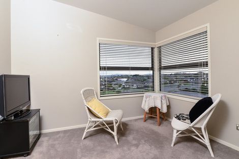Photo of property in 8 Bishopsworth Way, Huntington, Hamilton, 3210