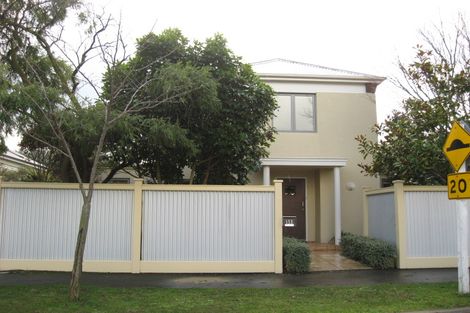 Photo of property in 1/133 Holly Road, St Albans, Christchurch, 8014