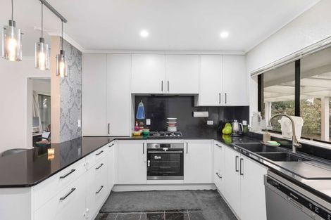 Photo of property in 95 John F Kennedy Drive, Milson, Palmerston North, 4414