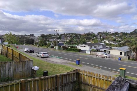 Photo of property in 229 Triangle Road, Massey, Auckland, 0614