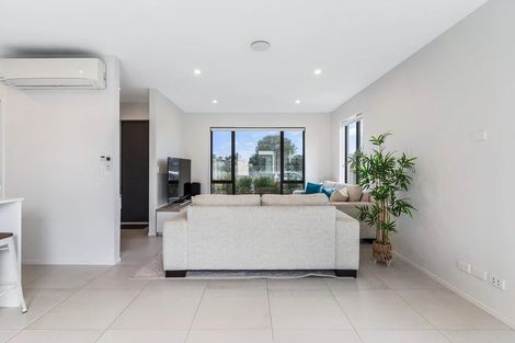 Photo of property in 72 Te Napi Drive, Takanini, 2112