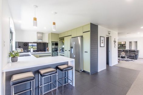 Photo of property in 14 Centre Road, Matamau, Dannevirke, 4977