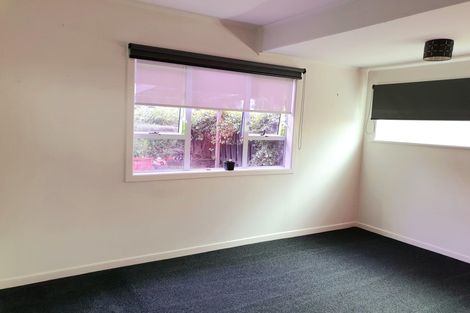 Photo of property in 86 Lancaster Road, Beach Haven, Auckland, 0626