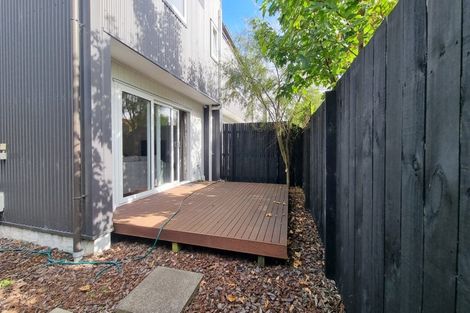 Photo of property in 4/6 Feilding Street, Addington, Christchurch, 8024