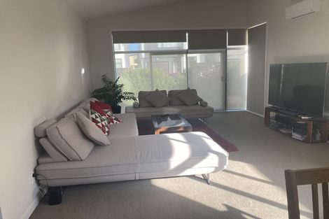 Photo of property in 22 Liberation Road, Papakura, 2110