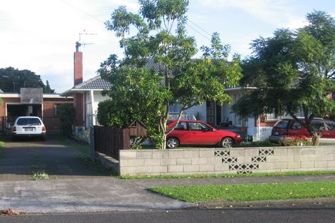 Photo of property in 22 Fyfe Avenue, Papatoetoe, Auckland, 2025
