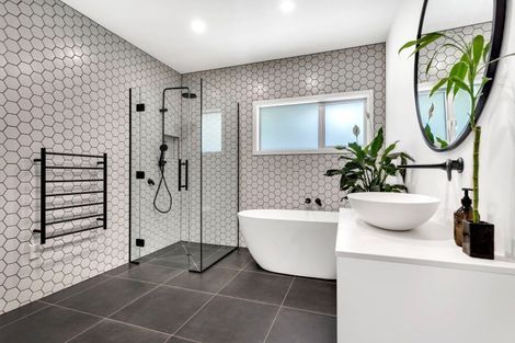 Photo of property in 26 Cotter Street, Greytown, 5712