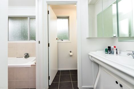 Photo of property in 40 Newcastle Road, Dinsdale, Hamilton, 3204