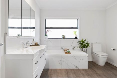 Photo of property in 65 Puhirake Crescent, Pyes Pa, Tauranga, 3112
