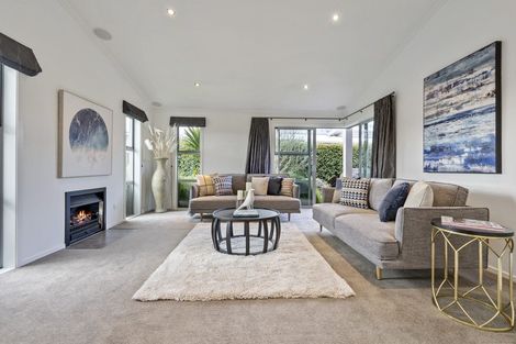 Photo of property in 8 Glenroy Place, Cambridge, 3434