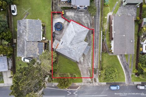 Photo of property in 14 Waari Avenue, Sunnyvale, Auckland, 0612
