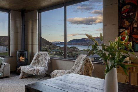 Photo of property in 335a Luggate-cromwell Road, Lowburn, Cromwell, 9384