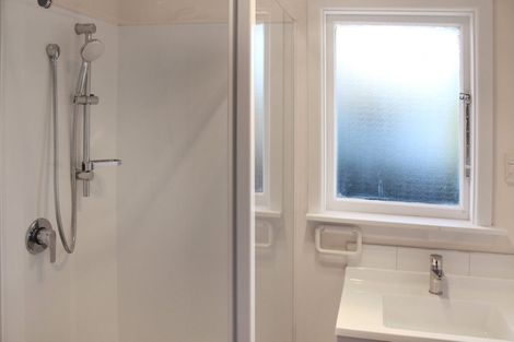 Photo of property in 10 Wentworth Street, Ilam, Christchurch, 8041