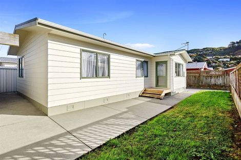 Photo of property in 13 Rawson Street, Tawa, Wellington, 5028