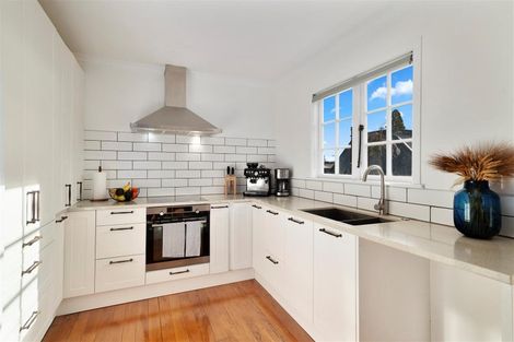 Photo of property in 14 Mckenzie Road, Owhata, Rotorua, 3010