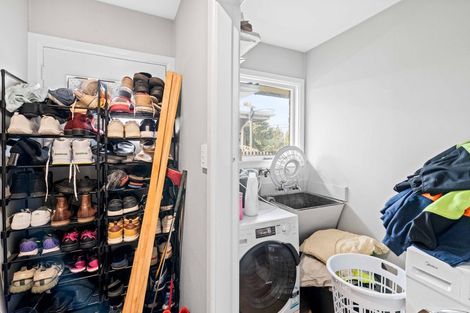 Photo of property in 2a Skerten Avenue, Hornby, Christchurch, 8042