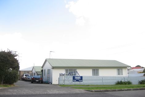 Photo of property in 1/35 Takanini Road, Takanini, 2112