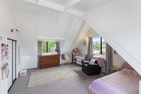 Photo of property in 64 Effingham Street, North New Brighton, Christchurch, 8083