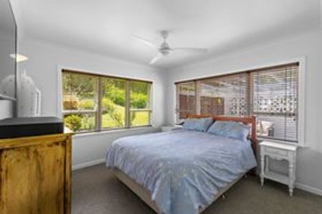 Photo of property in 319 Don Buck Road, Massey, Auckland, 0614
