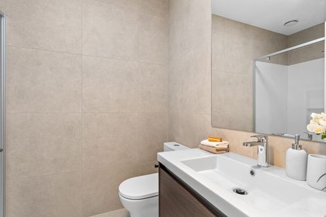 Photo of property in 16 Hema Road, Hobsonville, 0616