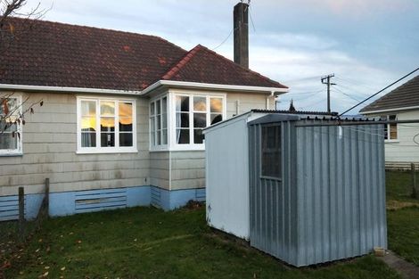 Photo of property in 35-37 Goldsmith Crescent, Levin, 5510