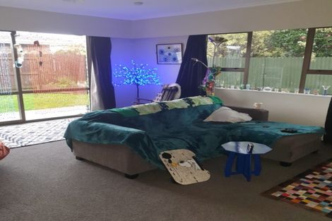 Photo of property in 5d Rossiter Avenue, Waiuku, 2123