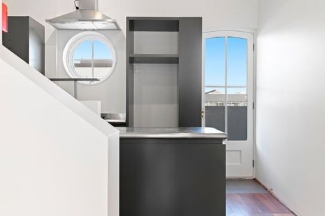 Photo of property in 2/204 Saint Asaph Street, Christchurch Central, Christchurch, 8011