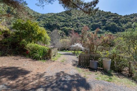Photo of property in 162 Moonshine Hill Road, Riverstone Terraces, Upper Hutt, 5371