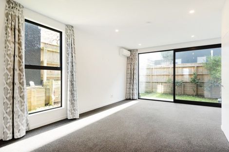Photo of property in 20u5 Trent Street, Island Bay, Wellington, 6023