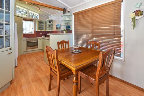 Photo of property in 1/27 Reelick Avenue, Pakuranga Heights, Auckland, 2010