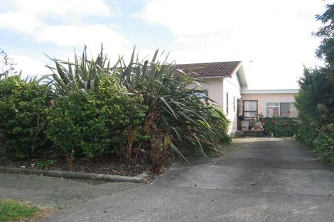 Photo of property in 33 Puriri Terrace, Roslyn, Palmerston North, 4414