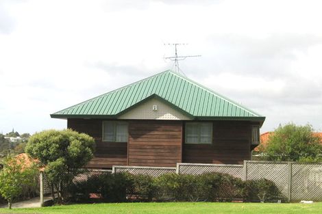 Photo of property in 155d Colwill Road, Massey, Auckland, 0614