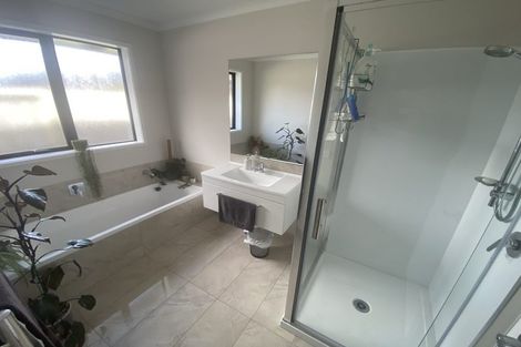 Photo of property in 272 Dixon Road, Fitzroy, Hamilton, 3206