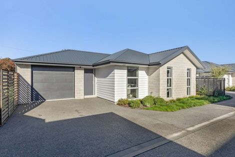 Photo of property in 8/3 Nyoli Street, Northcote, Christchurch, 8052