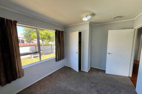 Photo of property in 1/11 Ciprian Place, Henderson, Auckland, 0612