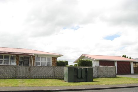 Photo of property in 34 Lawrie Avenue, Pukekohe, 2120