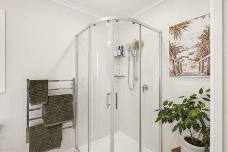 Photo of property in 4 Vogel Street, Levin, 5510