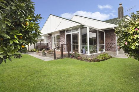Photo of property in 11a Arthur Grove, Waikanae, 5036