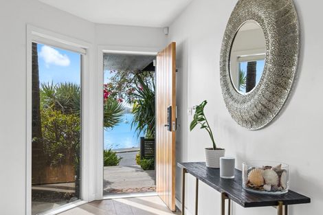 Photo of property in 1184 Sandspit Road, Sandspit, Warkworth, 0982