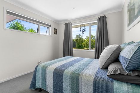 Photo of property in 70 Jack Boyd Drive, Mangawhai Heads, Kaiwaka, 0573