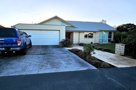 Photo of property in 71 Lamorna Road, Parklands, Christchurch, 8083