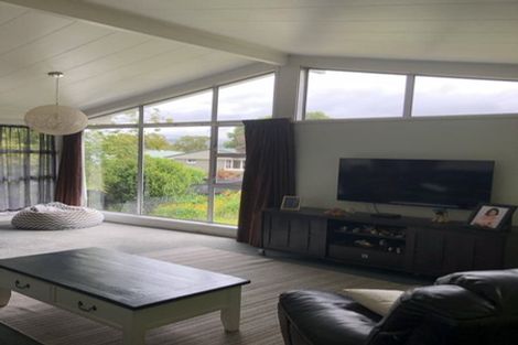 Photo of property in 8a Arnot Avenue, Clouston Park, Upper Hutt, 5018