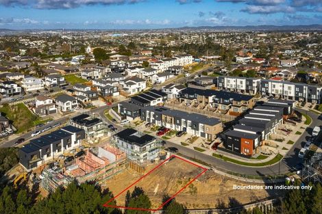 Photo of property in 35 Paina Crescent, Massey, 0614