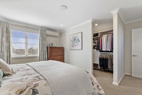 Photo of property in 2 Glen Bridge Lane, Harewood, Christchurch, 8051